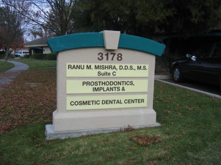 Dental clinic sign for Ranu M. Mishra, D.D.S.